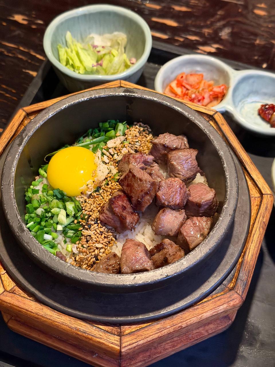 SolSot 牛排釜饭
